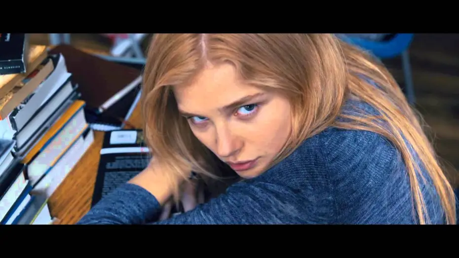 Video for the film Carrie — Carrie, la vengeance - Bande Annonce - VF