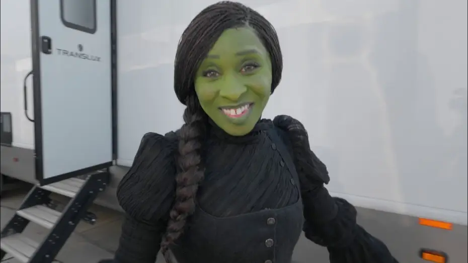 Video for the film Wicked — Wicked | Featurette: Una settimana sul set con Cynthia
