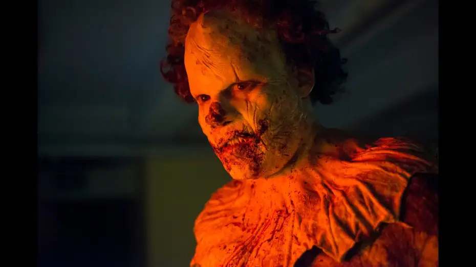 Video for the film Clown — CLOWN - Clip "Voglio solo darti una mano" [HD]