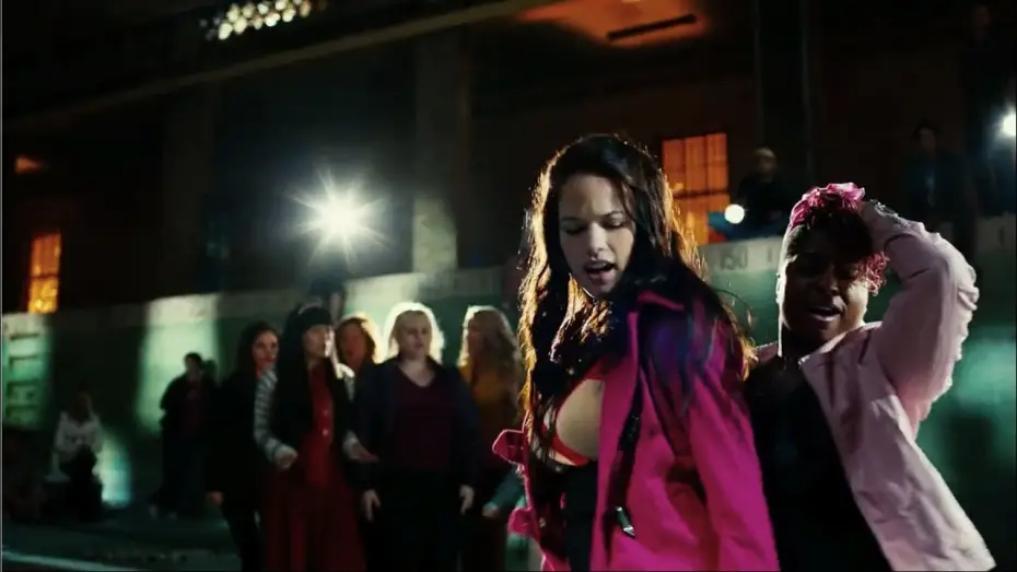 Video for the film Pitch Perfect — Pitch Perfect - Bande annonce officielle VF HD - Au cinéma le 8 Mai