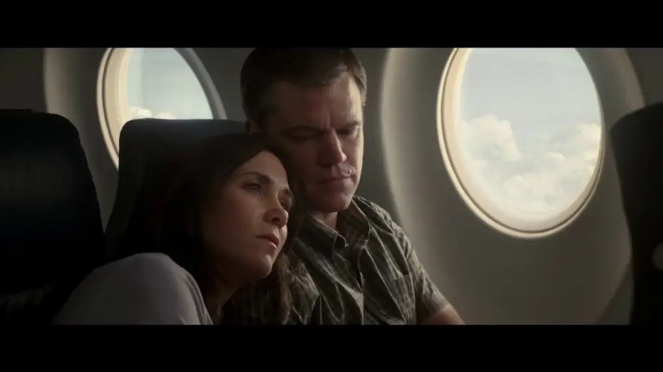 Video for the film Downsizing — Una Vida a lo Grande | Tráiler A (Con Bumper)