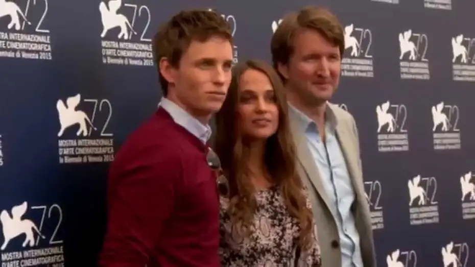 Video for the film The Danish Girl — Venice Film Festival - Eddie Redmayne, Alicia Vikander and Tom Hooper