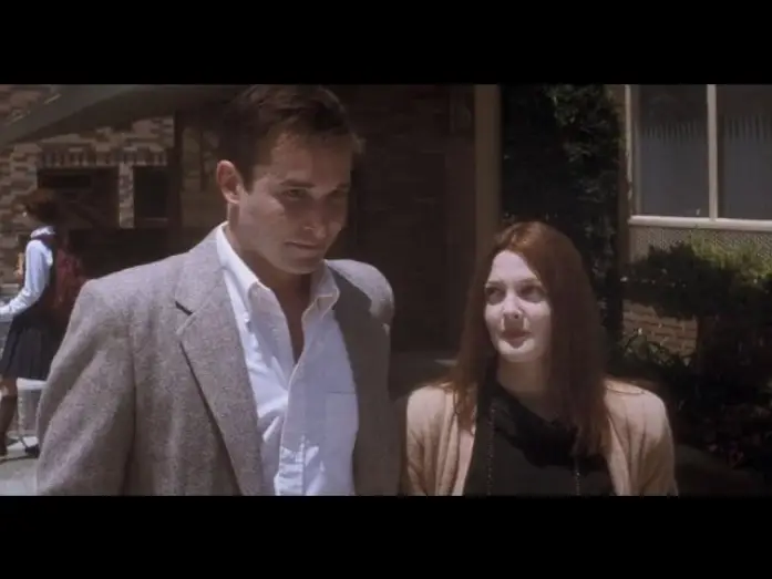 Video for the film Donnie Darko — Head Over Heels