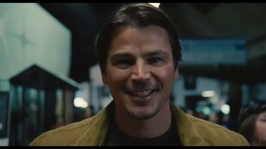 Video for the film Trap — Spot 'Just the beginning'