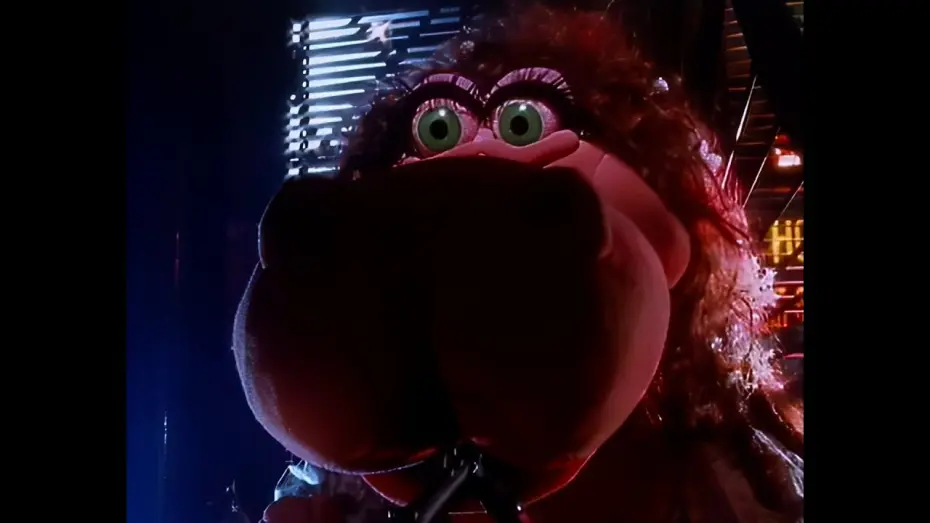 Video for the film Meet the Feebles — MEET THE FEEBLES · 4K HD restoration / clip #1 "Heidi snaps" / Peter Jackson 1989
