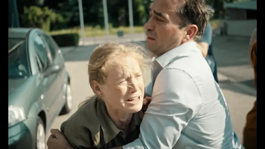 Video for the film Father — FATHER de Tereza Nvotová - Bande-annonce officielle VOSTFR