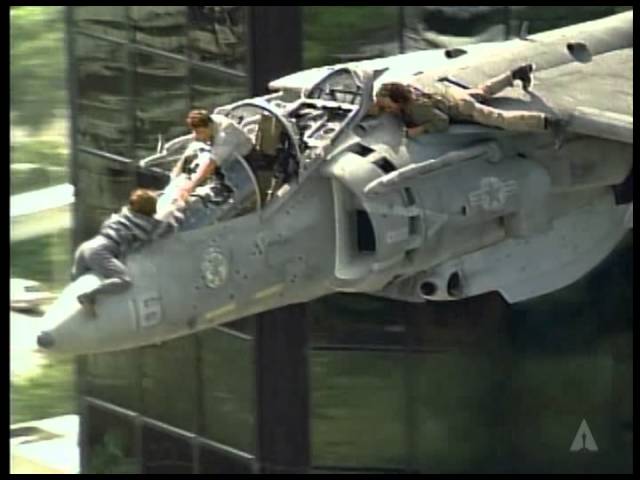 Video for the film Forrest Gump — Forrest Gump Wins Visual Effects: 1995 Oscars