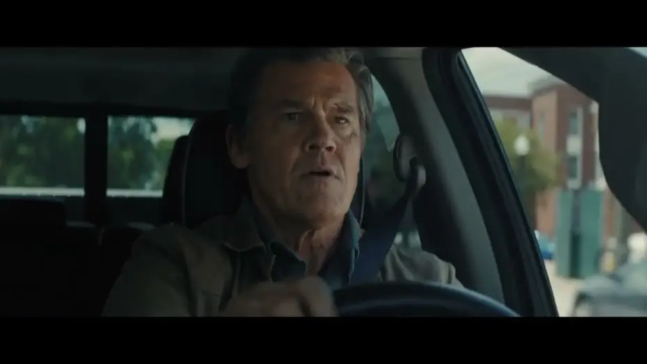 Video for the film Weapons — Spot "Screamer Review"