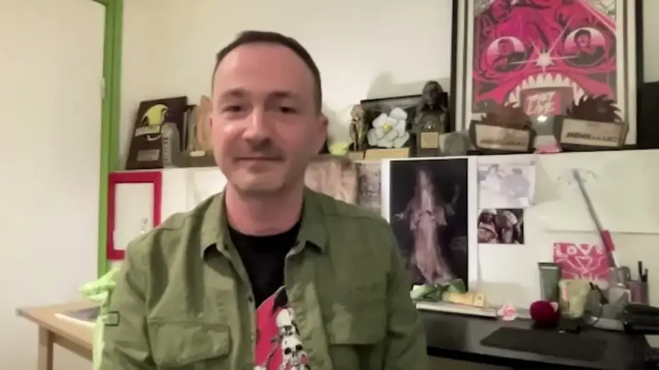 Video for the film Baghead — Question Cards with Director Alberto Corredor