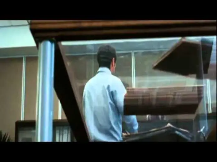 Video for the film RED — "Kordeski"