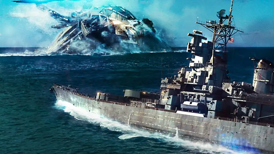 Video for the film Battleship — Un navire de la 2e Guerre mondiale contre le vaisseau mère alien | Battleship | Extrait VF