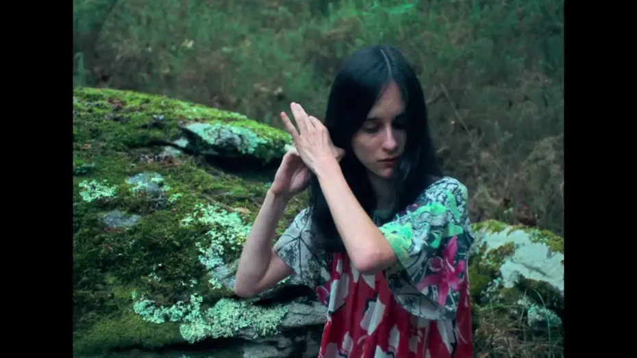 Video for the film My Wife Cries — Meine Frau weint (offizieller Trailer) | Der neue Film von Angela Schanelec | Ab 11. Juni im Kino