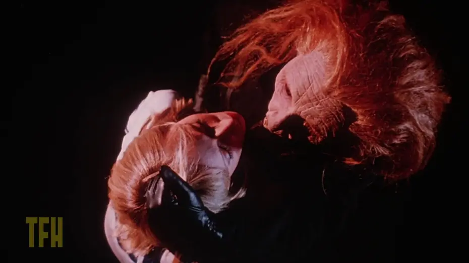 Video for the film Curtains — David DeCoteau on CURTAINS