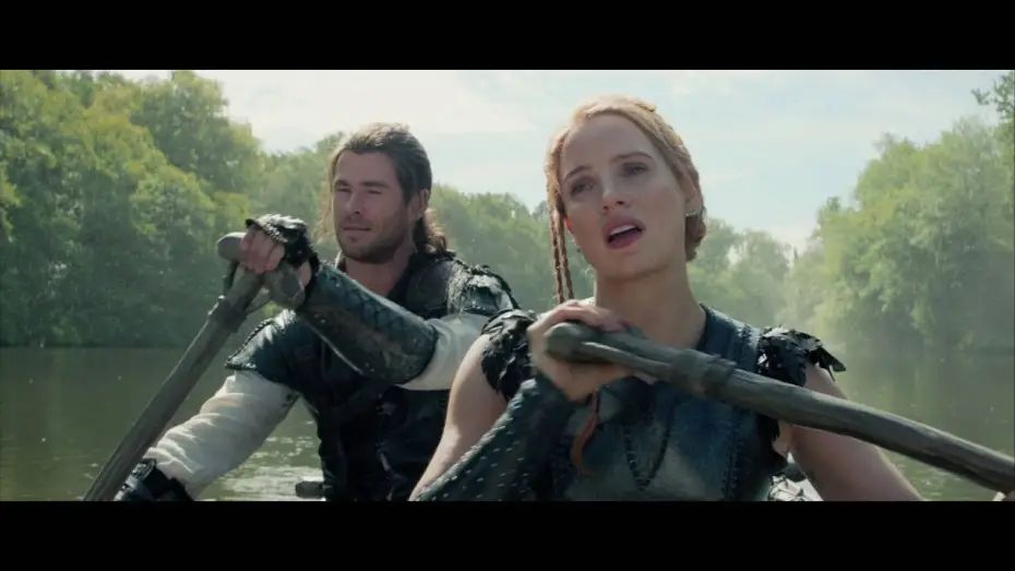 Video for the film The Huntsman: Winter's War — Eric Jokes With Sara