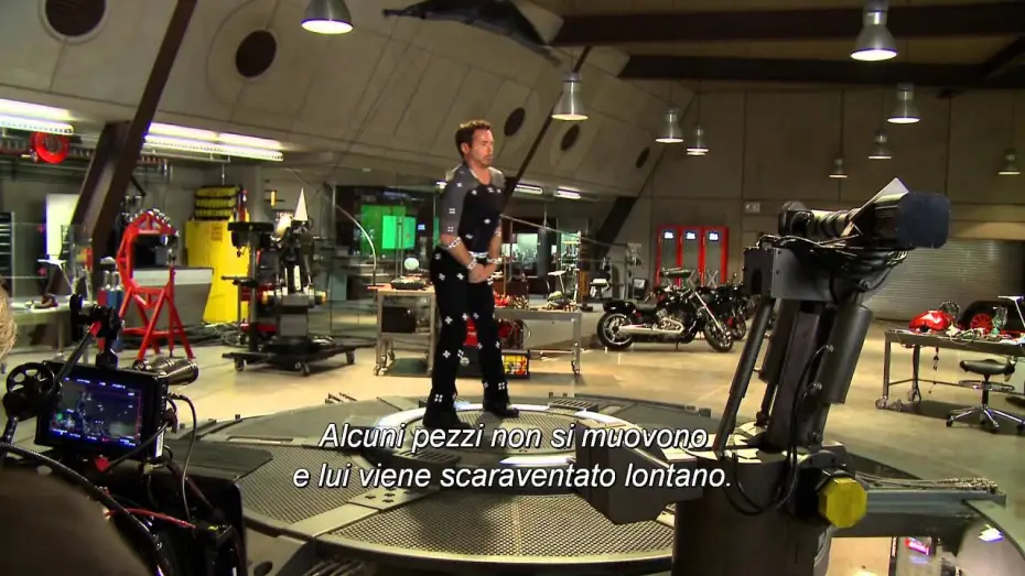 Video for the film Iron Man 3 — Iron Man 3 - Chiamando L'Armatura | HD
