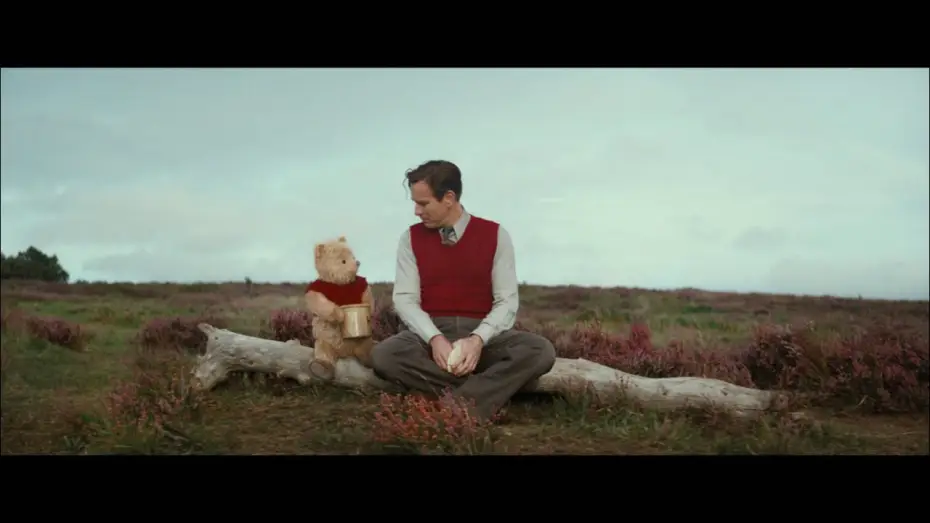 Video for the film Christopher Robin — Disney | Poesia e miele al vostro servizio | Featurette