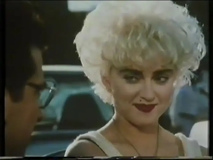 Video for the film Who's That Girl — Trailer   ¿Quien es esa Chica?