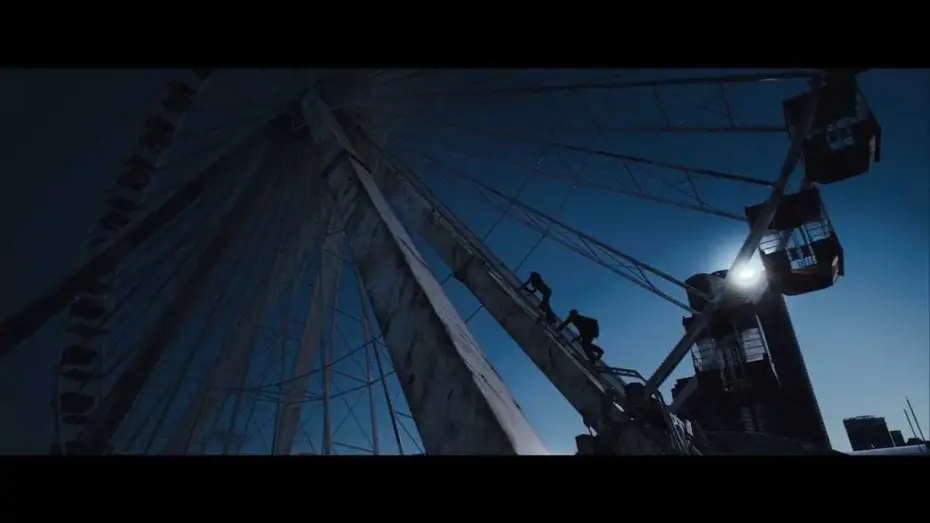 Video for the film Divergent — BANDE ANNONCE DIVERGENTE - VOST HD