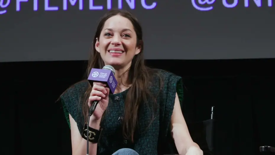 Video for the film Little Girl Blue — Marion Cotillard and Mona Achache on Little Girl Blue