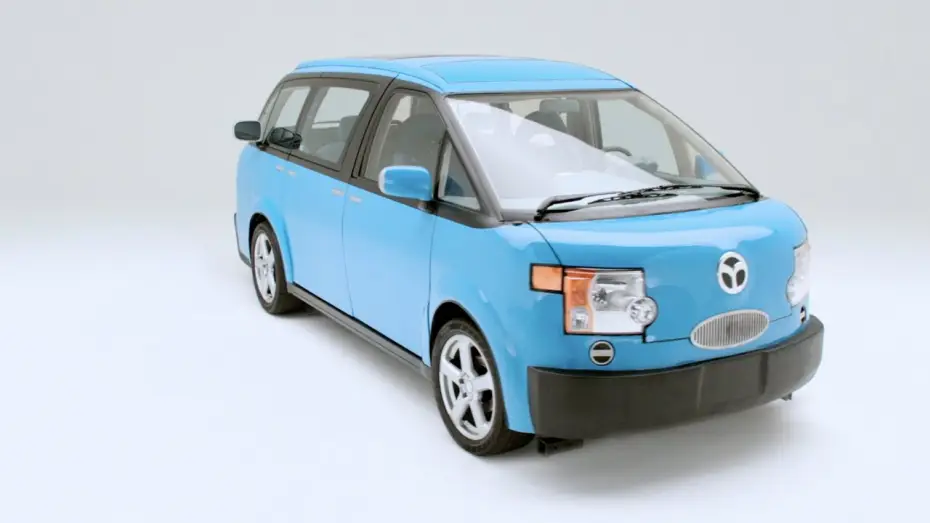 Video for the film Vacation — Introducing the 2015 Tartan Prancer