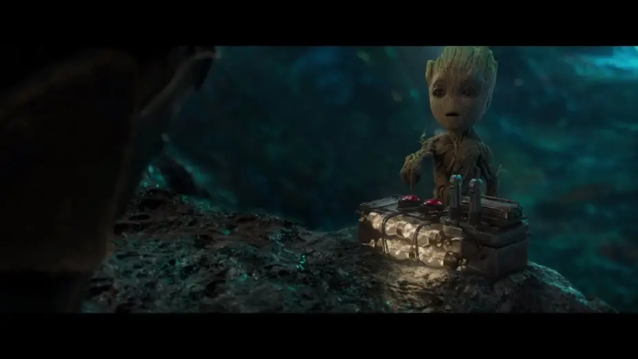 Video for the film Guardians of the Galaxy Vol. 2 — Les Gardiens de la Galaxie Vol.2 - Extrait : N'appuie pas sur ce bouton