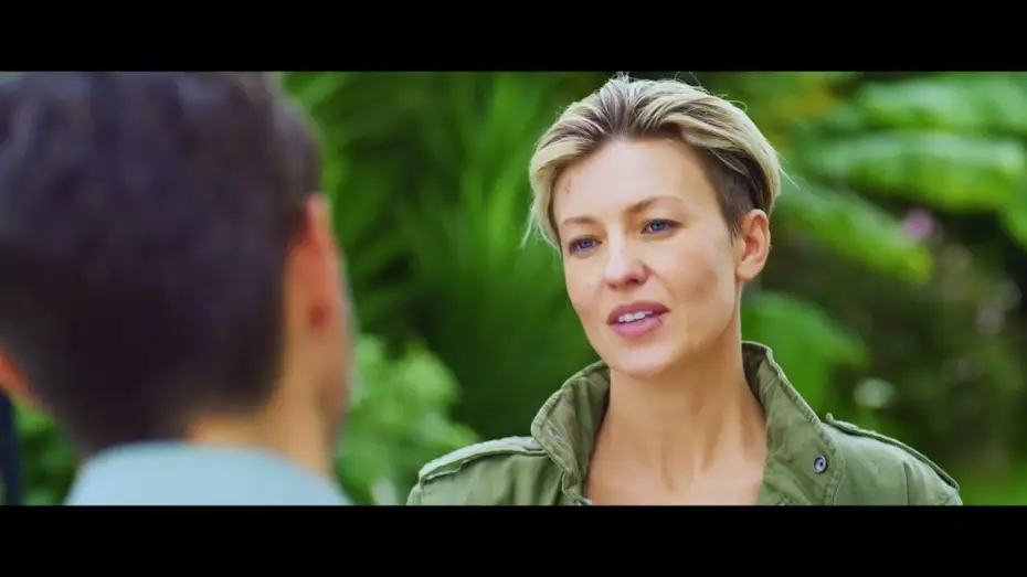 Video for the film Dominique — Mercenaria - Tráiler