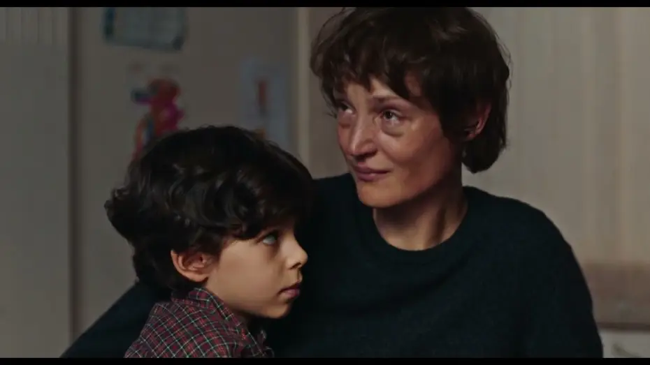 Video for the film Love Me Tender — "Love Me Tender", Trailer Ufficiale | Wanted Cinema