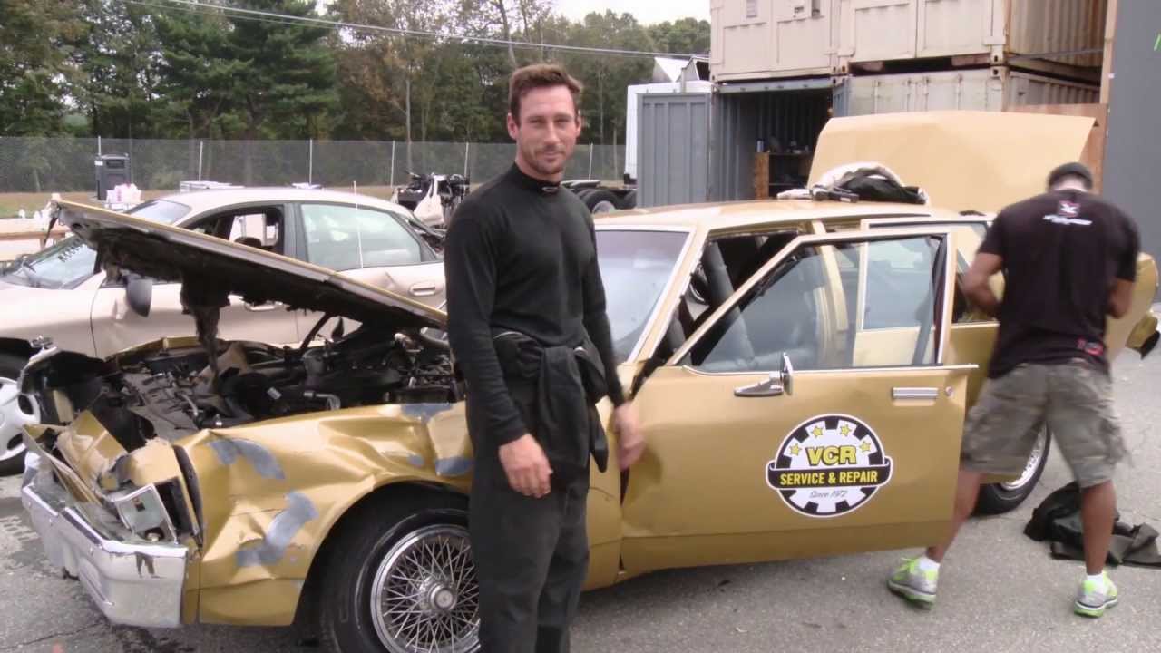Video for the film R.I.P.D. — Featurette: OTS: Car Destruction