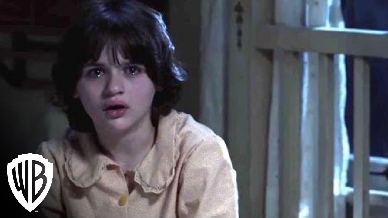 Video for the film The Conjuring — I'm Trying To Sleep
