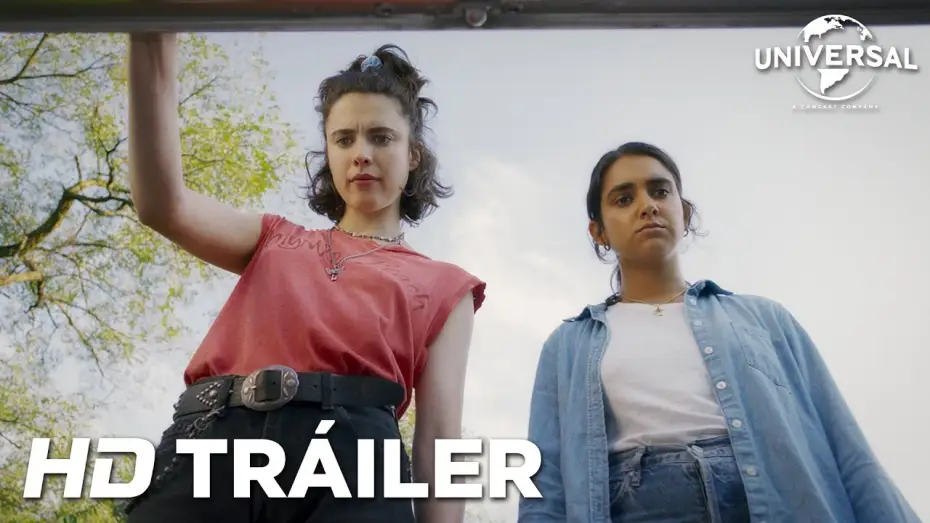 Video for the film Drive-Away Dolls — Tráiler Oficial [VOSE]