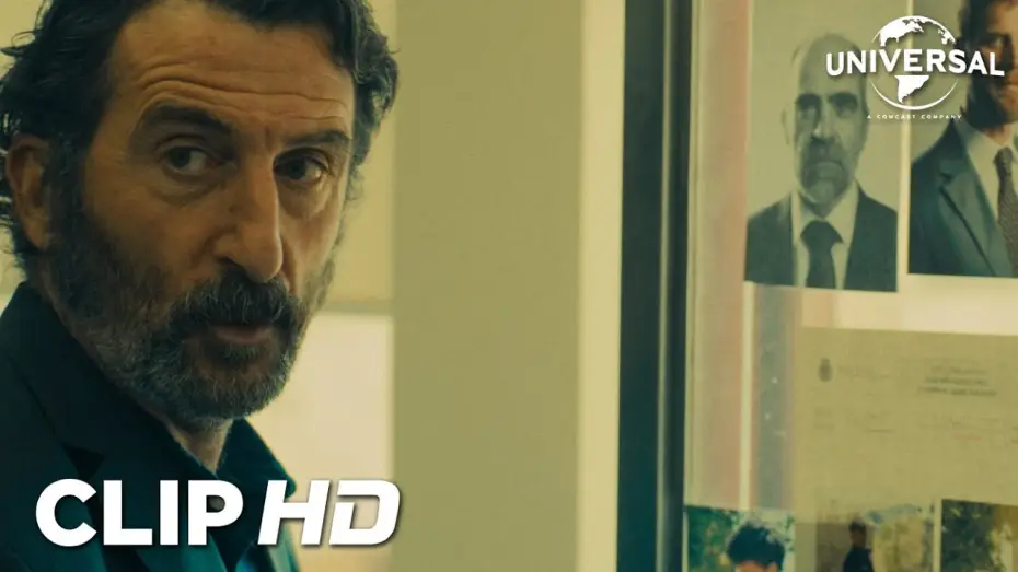 Video for the film El correo — Clip - El comisario Roig recibe a Iván y Yannick