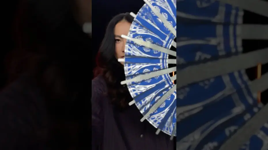 Video for the film Mortal Kombat 2 — Mess with her, get the fan.