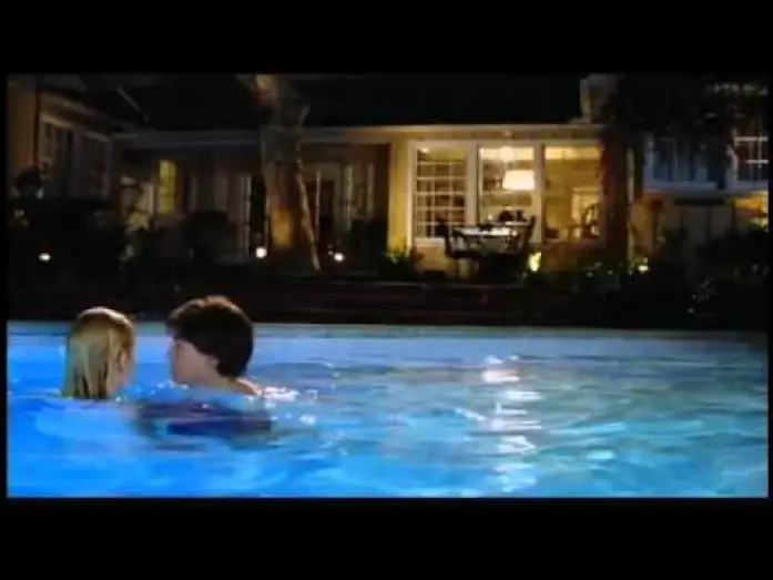 Video for the film The Girl Next Door — The Girl Next Door - Official Trailer (La Chica de al Lado) 2004