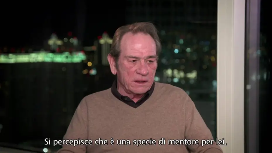 Video for the film Jason Bourne — JASON BOURNE con Matt Damon - Intervista a Tommy Lee Jones (sottotitoli in italiano)