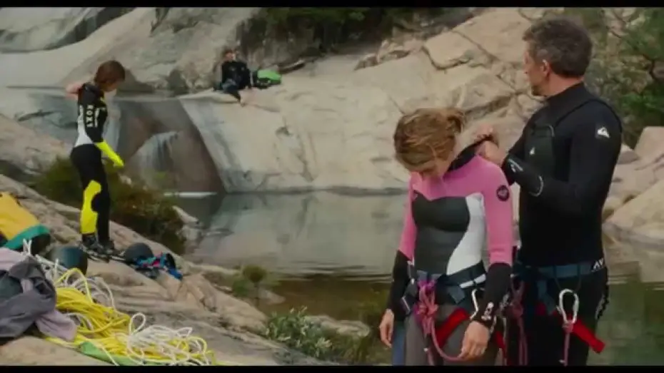 Video for the film One Wild Moment — Un moment d'égarement (2015) - Trailer French