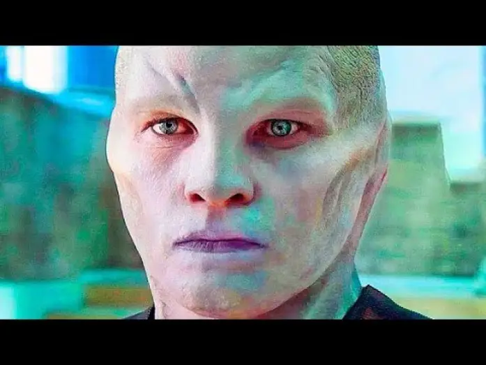 Video for the film The Titan — TITAN (Trailer español)