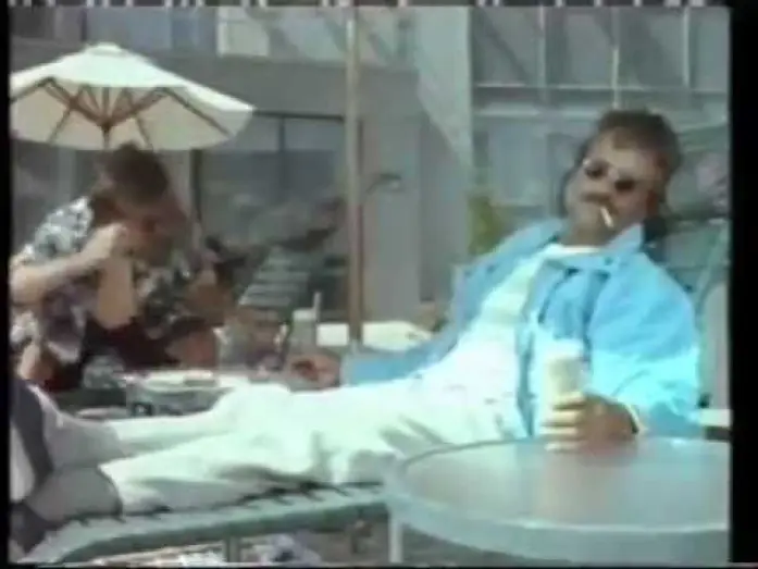 Video for the film Weekend at Bernie's — WEEKEND CON IL MORTO (1989) Con Andrew McCarthy - Trailer Cinematografico