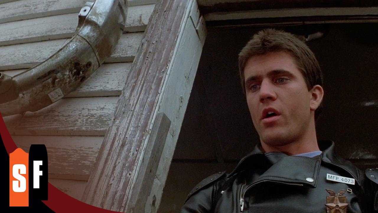 Video for the film Mad Max — Mad Max (1/2) Explosive Crash - Mel Gibson HD