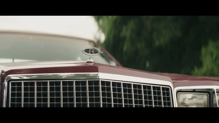 Video for the film Don't Tell Mom the Babysitter's Dead — Teaser