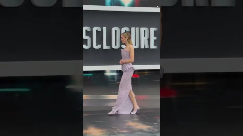 Video for the film Disclosure Day — London's own, Emily Blunt at the UK Premiere of Disclosure Day