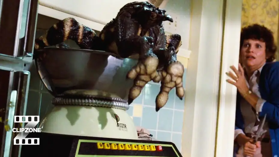 Video for the film Gremlins — Chaos In The Kitchen