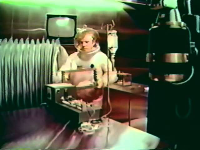 Video for the film The Andromeda Strain — Behind the scenes of "The Andromeda Strain" 1971 featurette