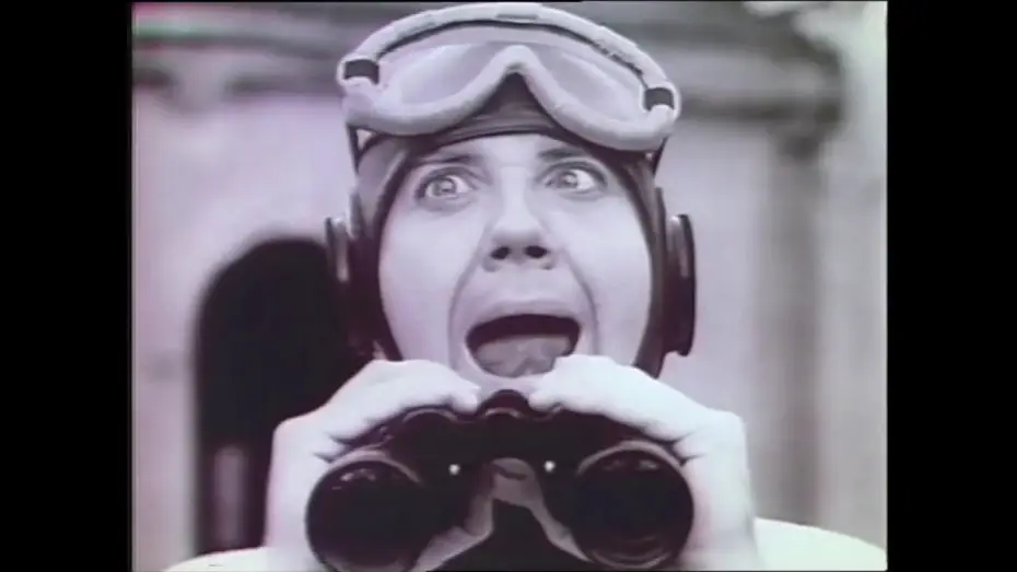 Video for the film The Projectionist — Jeffrey Lyons reviews 'The Projectionist' starring Chuck McCann