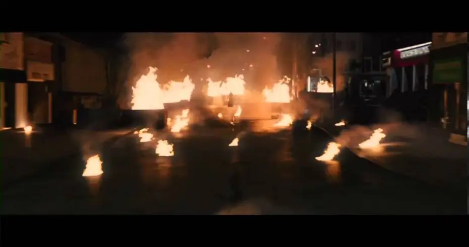 Video for the film Carrie — Carrie (2013) - Teaser tráiler español