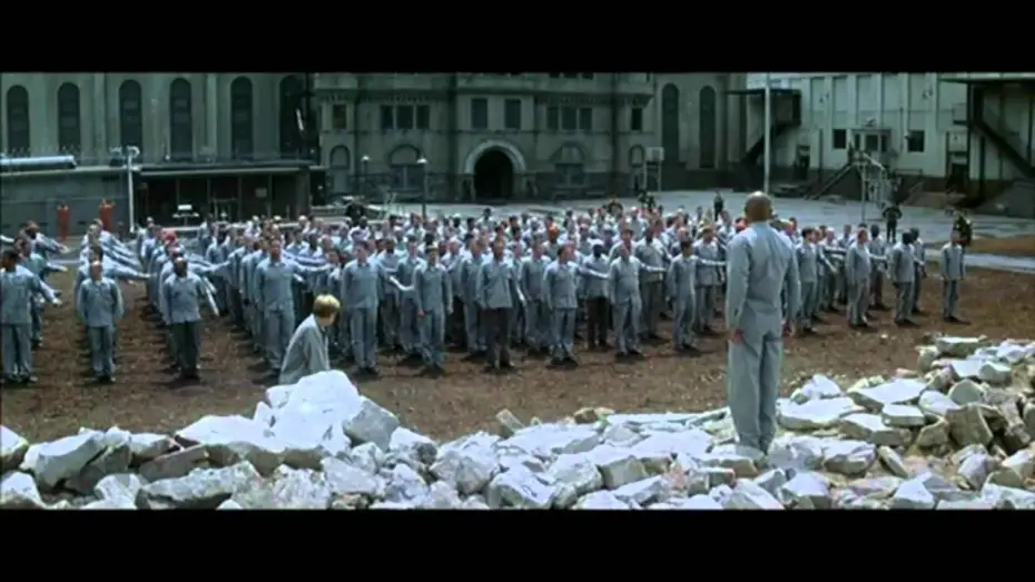Video for the film The Last Castle — Il Castello - trailer ita HD (the Last Castle)