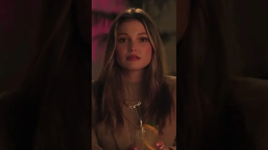 Video for the film Heart Eyes — Jay Enters the Restaurant (Scene)