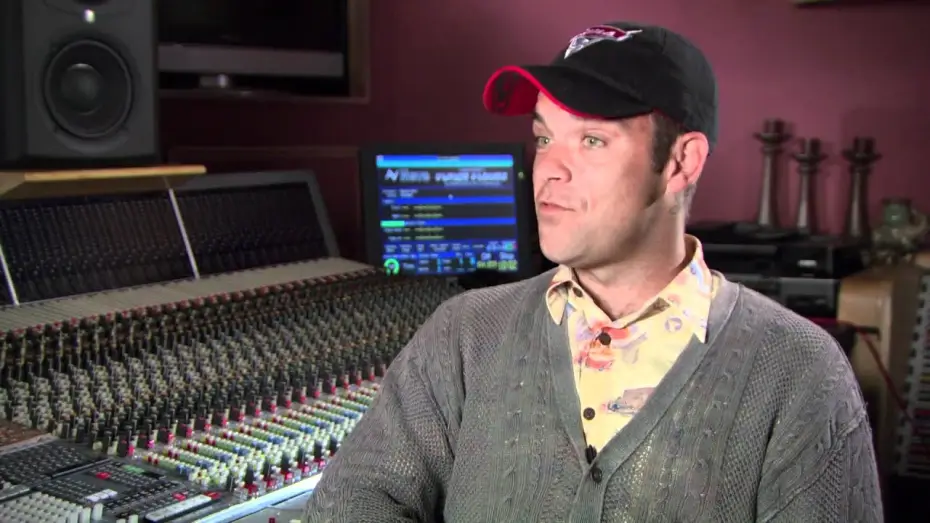 Video for the film Cars 2 — Disney Pixar Cars 2 - Intervista a Robbie Williams, lavorare su Cars 2