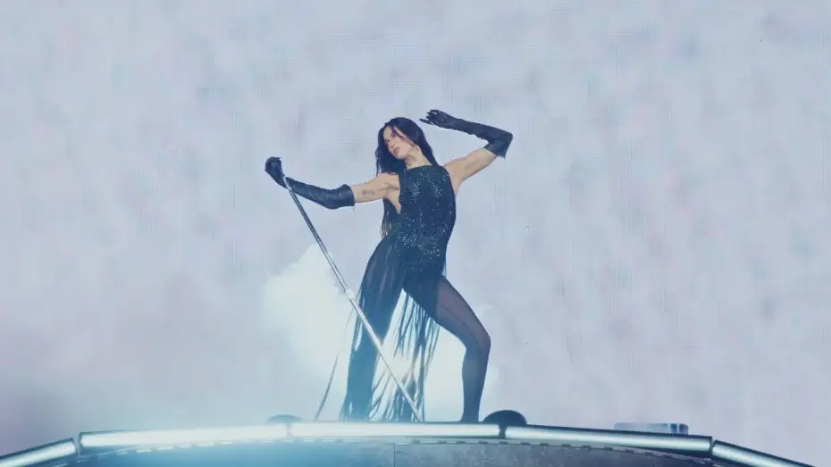 Video for the film Dua Lipa: Live from Mexico — Dua Lipa - Happy For You (En concert au Mexique)
