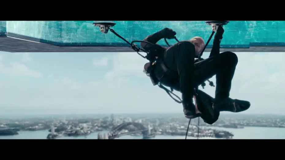 Video for the film Mechanic: Resurrection — Mechanic : Resurrection - Extrait Pool - FR