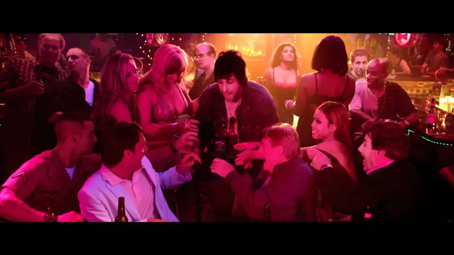 Video for the film That's My Boy — Crazy Dad - Bande annonce - VF